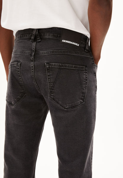 IAAN SLIM JEANS | SMOKED | CUTS