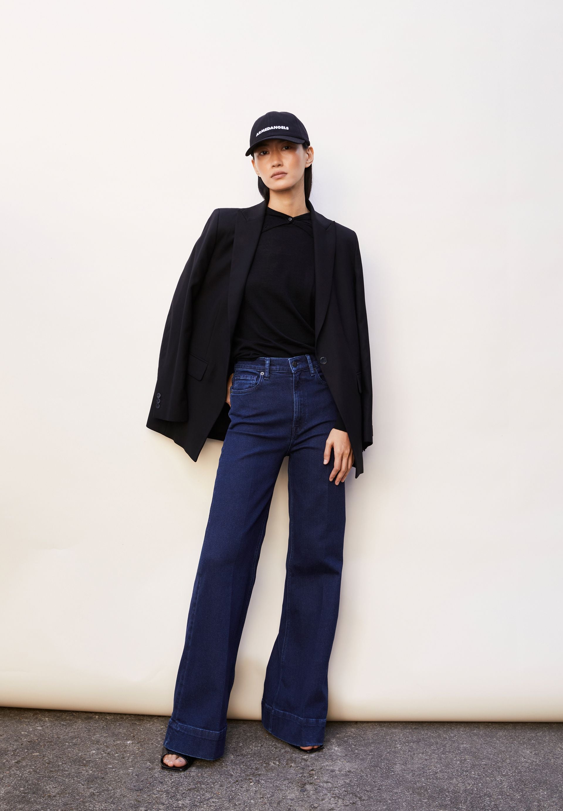 MURLIAA HIGH WAIST WIDE JEANS | POLAR | CUTS