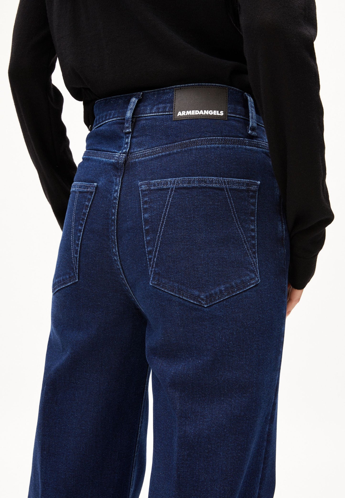 MURLIAA HIGH WAIST WIDE JEANS | POLAR | CUTS