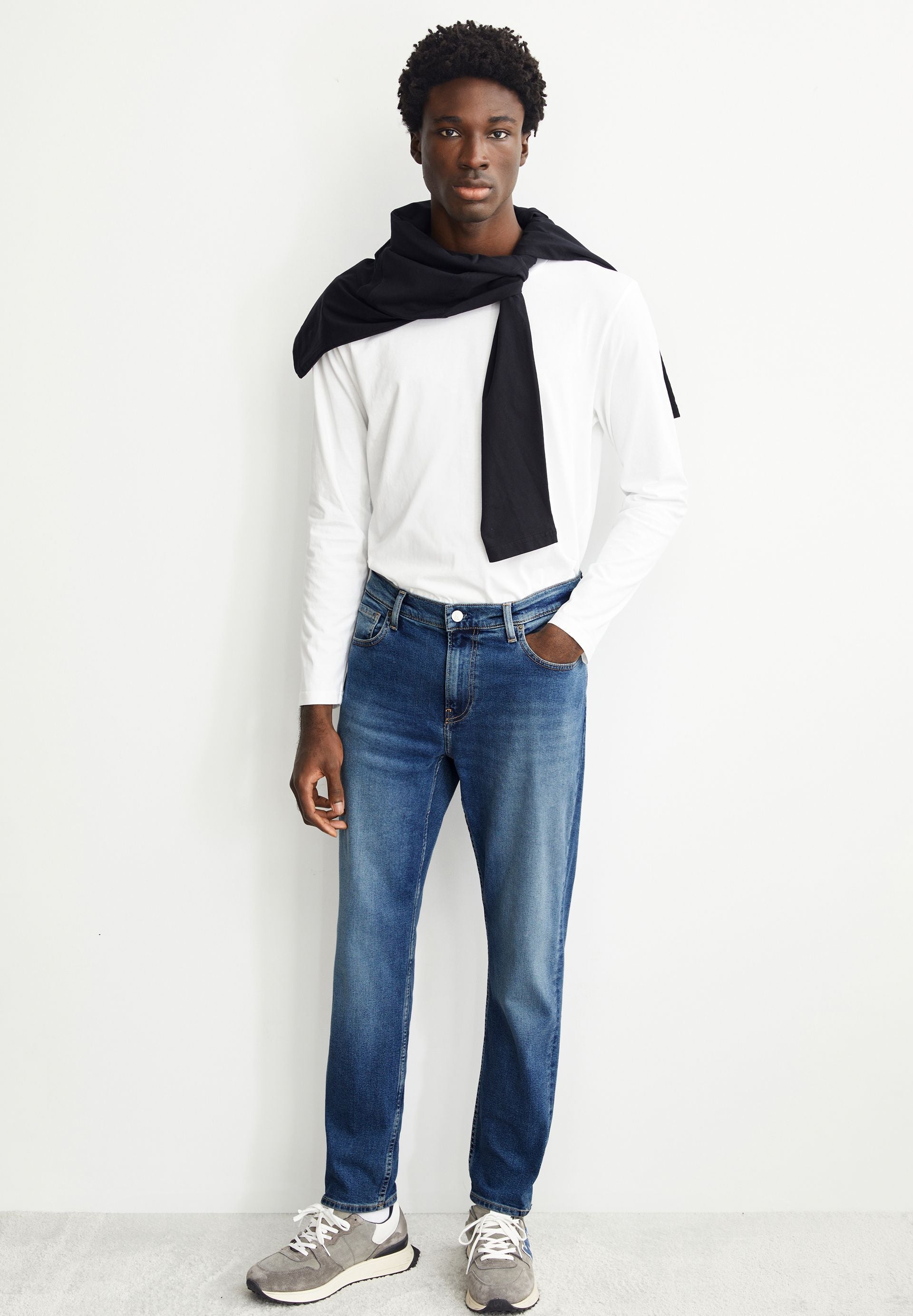 AARJO TARPA TAPERED JEANS | DIVE | CUTS