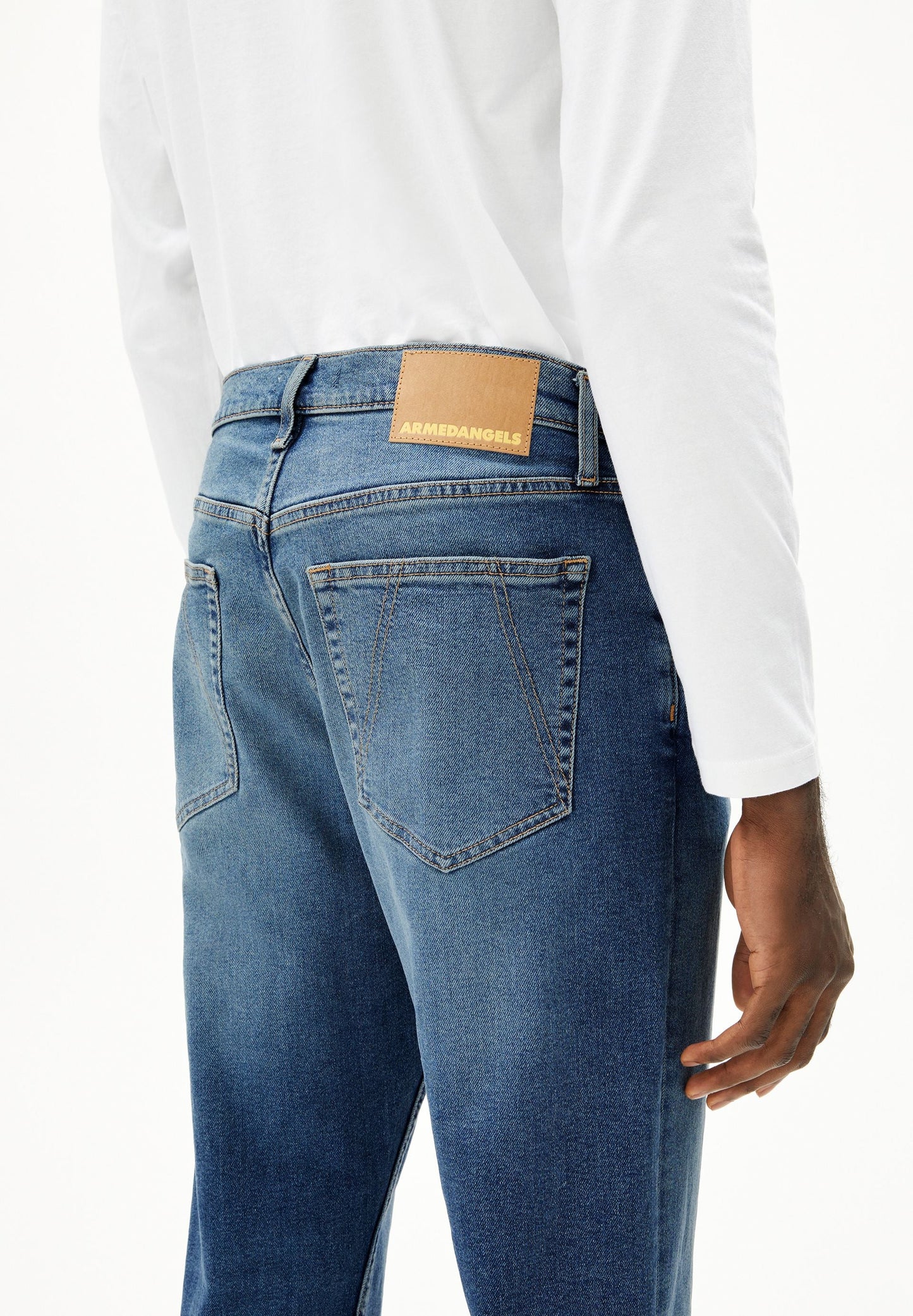 AARJO TARPA TAPERED JEANS | DIVE | CUTS