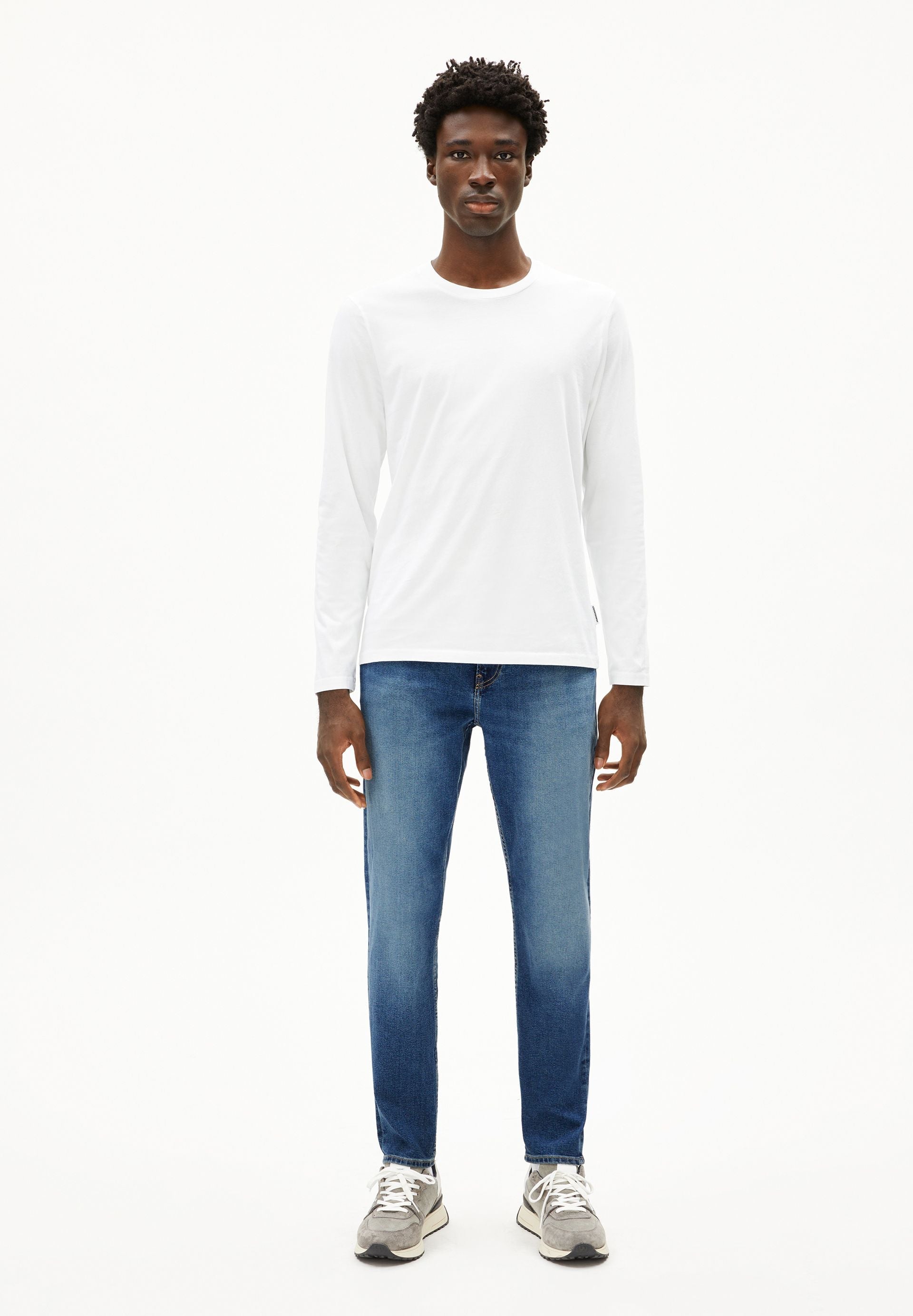 AARJO TARPA TAPERED JEANS | DIVE | CUTS