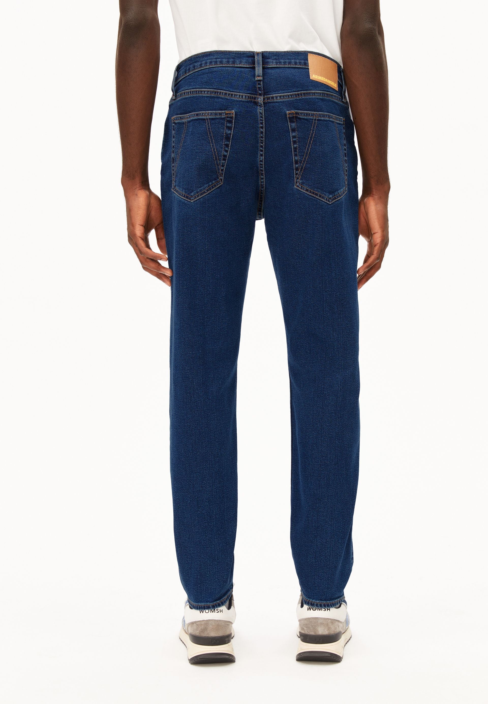 AARJO TARPA TAPERED JEANS | WHALE | CUTS