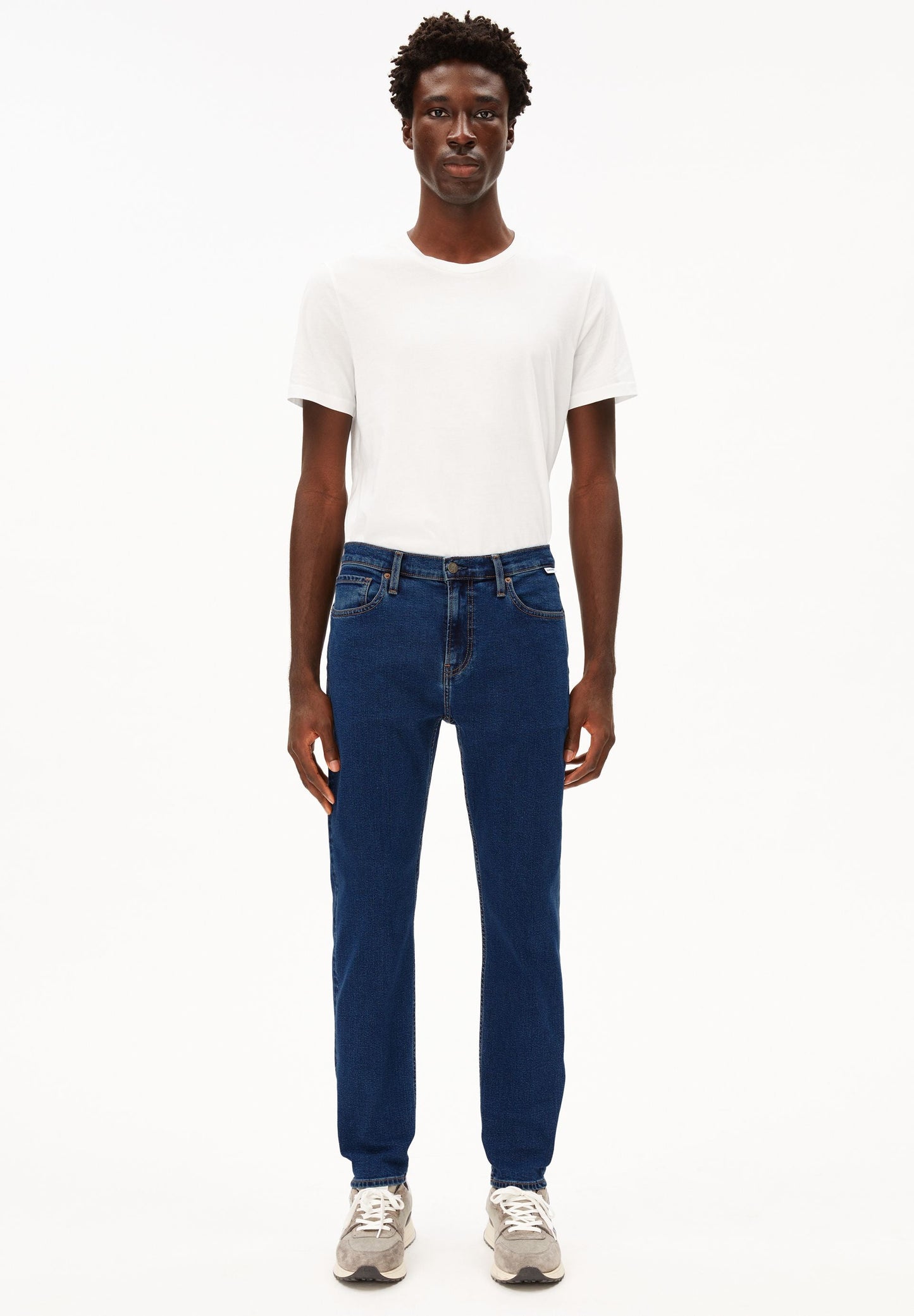 AARJO TARPA TAPERED JEANS | WHALE | CUTS