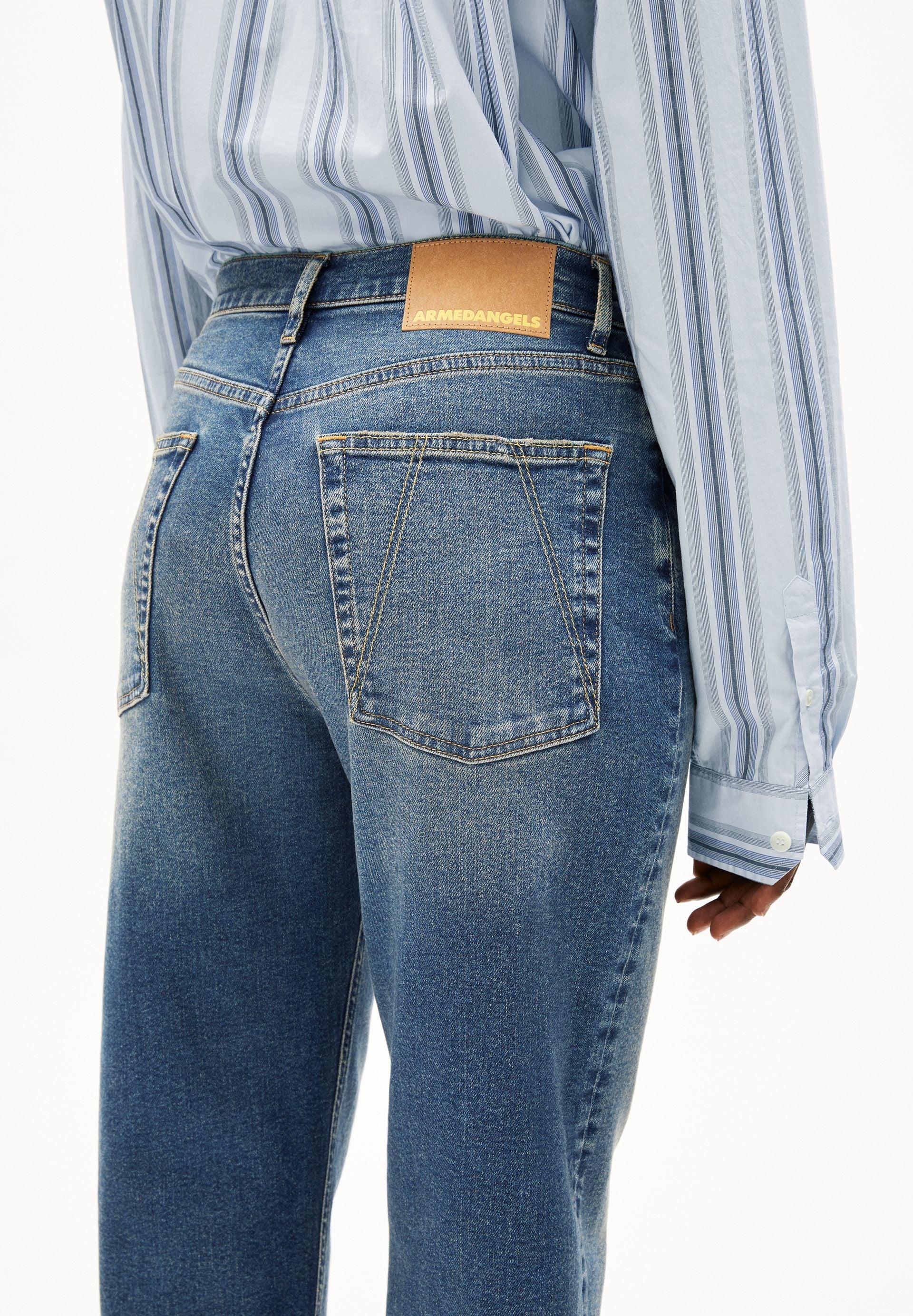 MAIRAA HIGH WAIST MOM JEANS | CALLISTO | CUTS