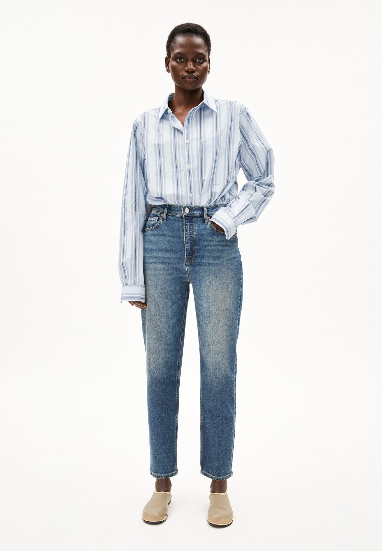 MAIRAA HIGH WAIST MOM JEANS | CALLISTO | CUTS