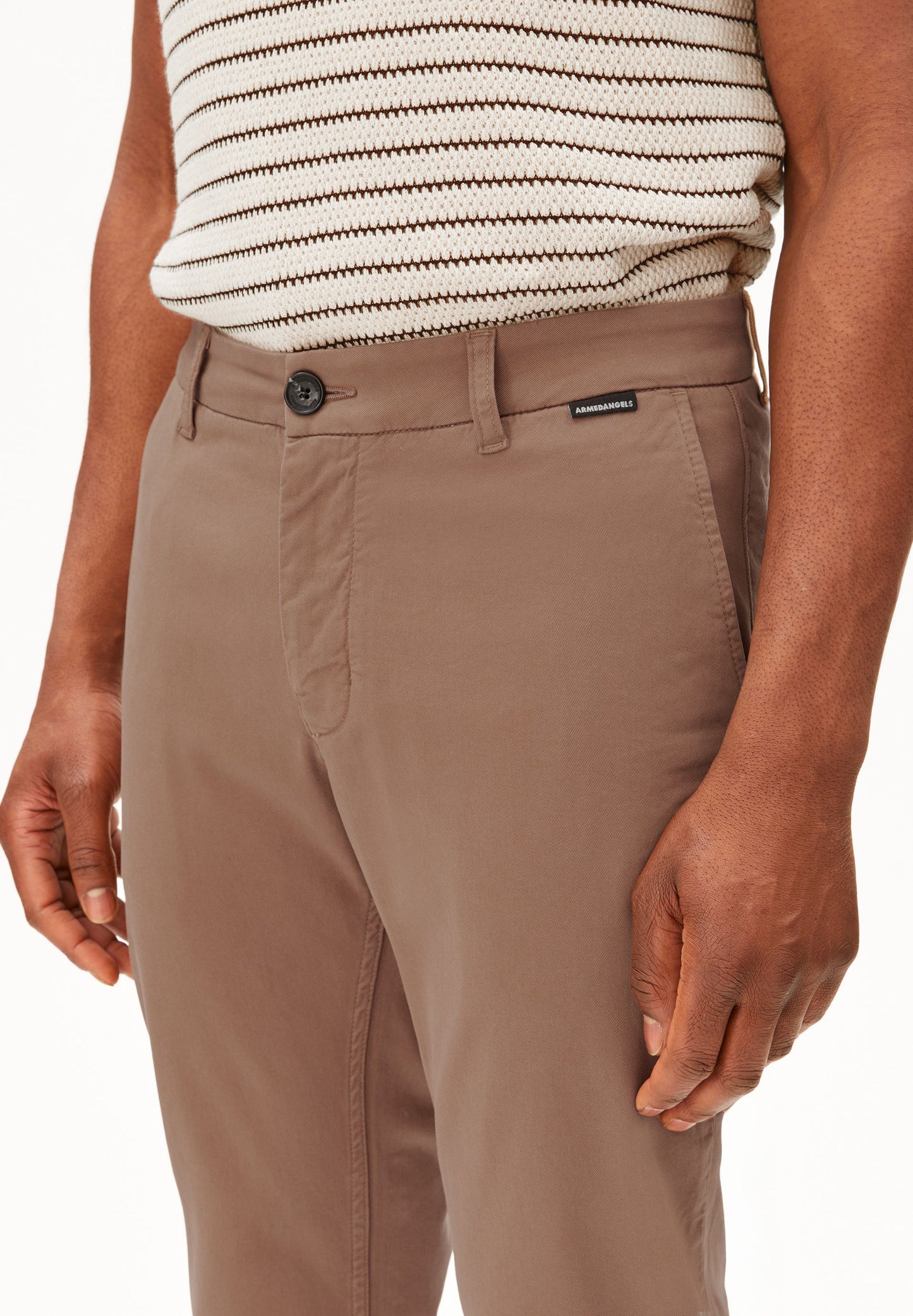 AASTER CHINOS | AMBERWOOD | CUTS