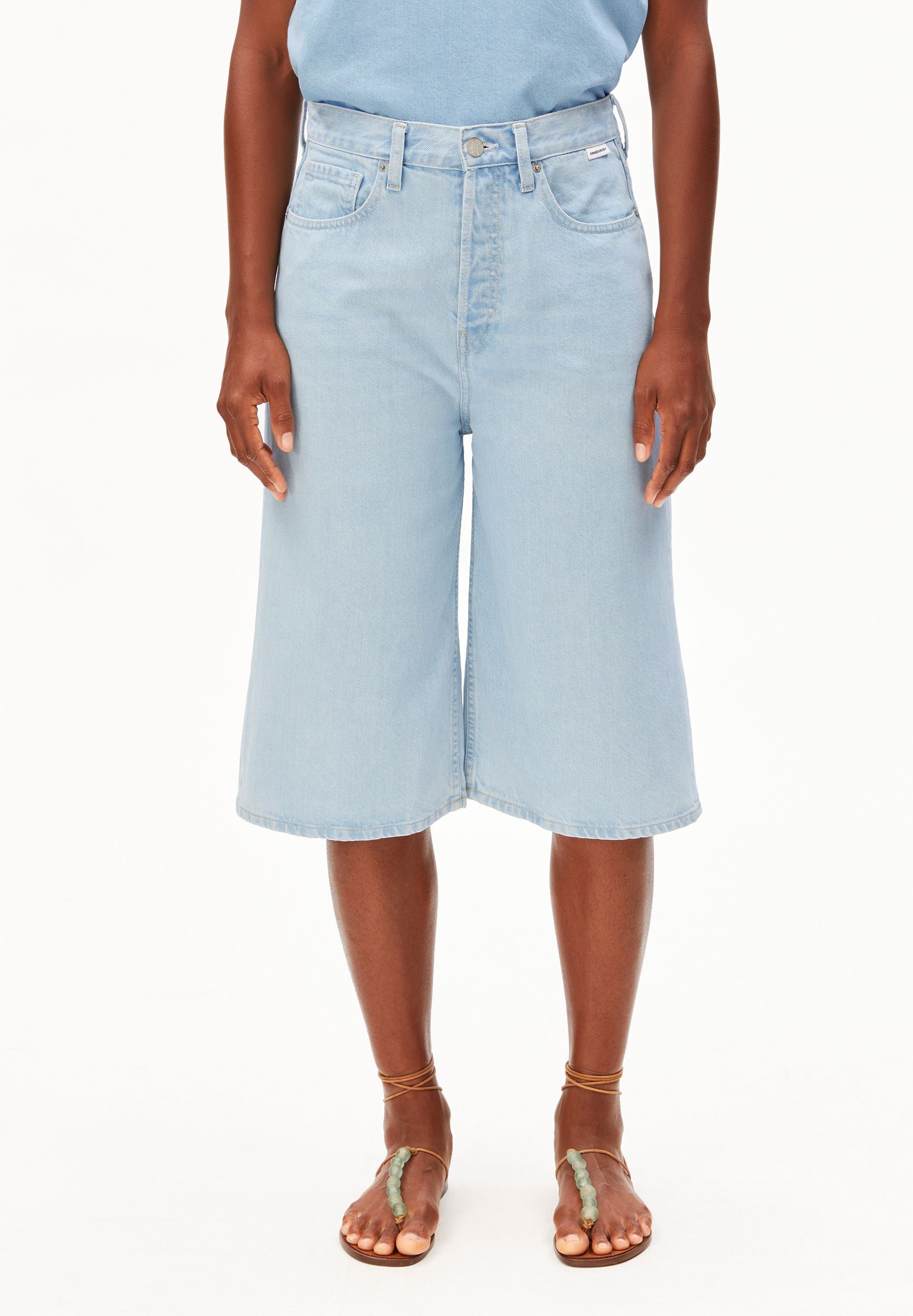 CCL - CITY DENIM SHORT | CUTS