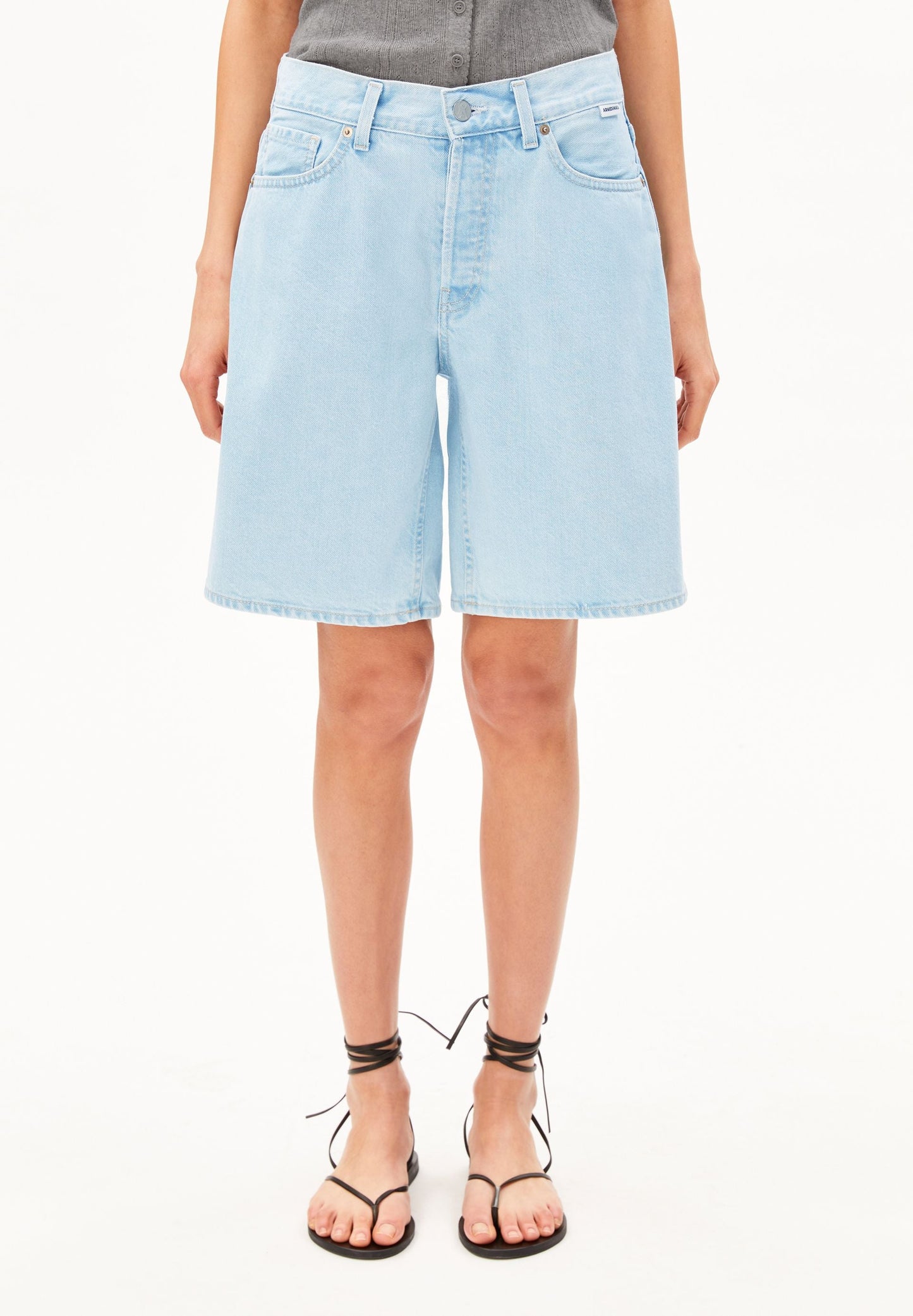 CCL - THALINAA DENIM SHORT | CUTS