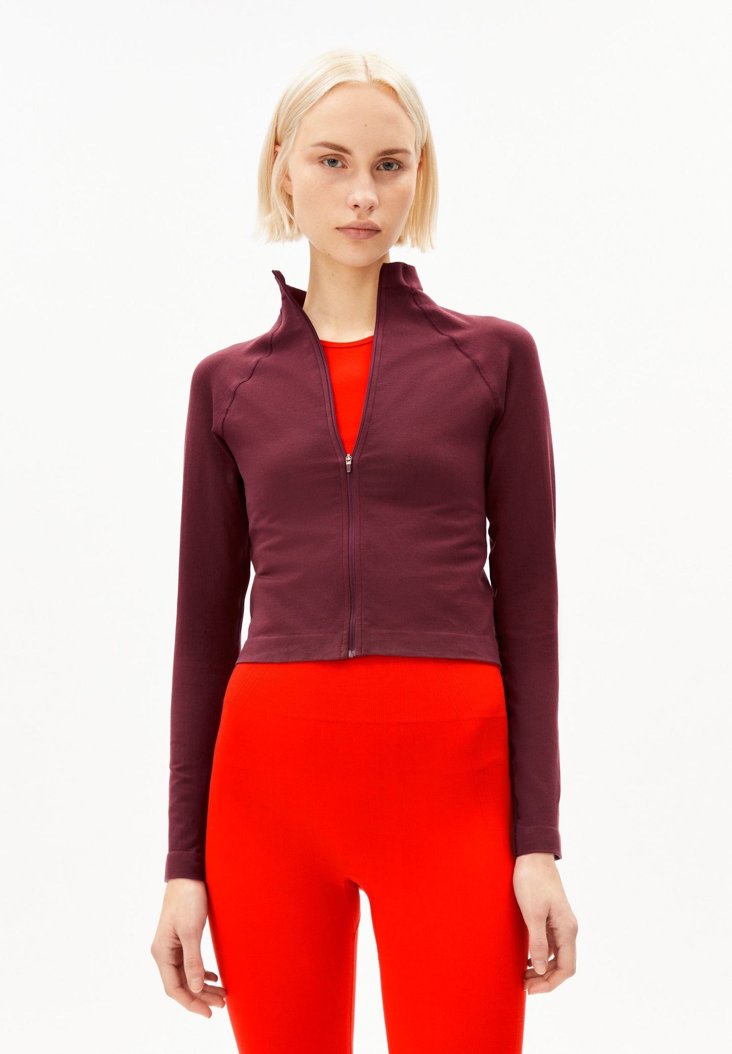 SEAMLESS JACKET | CUTS