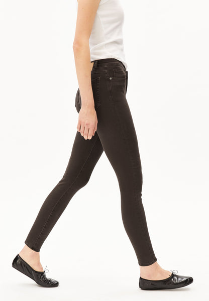 TILLAA MID WAIST SKINNY JEANS | CLAYSTONE | CUTS