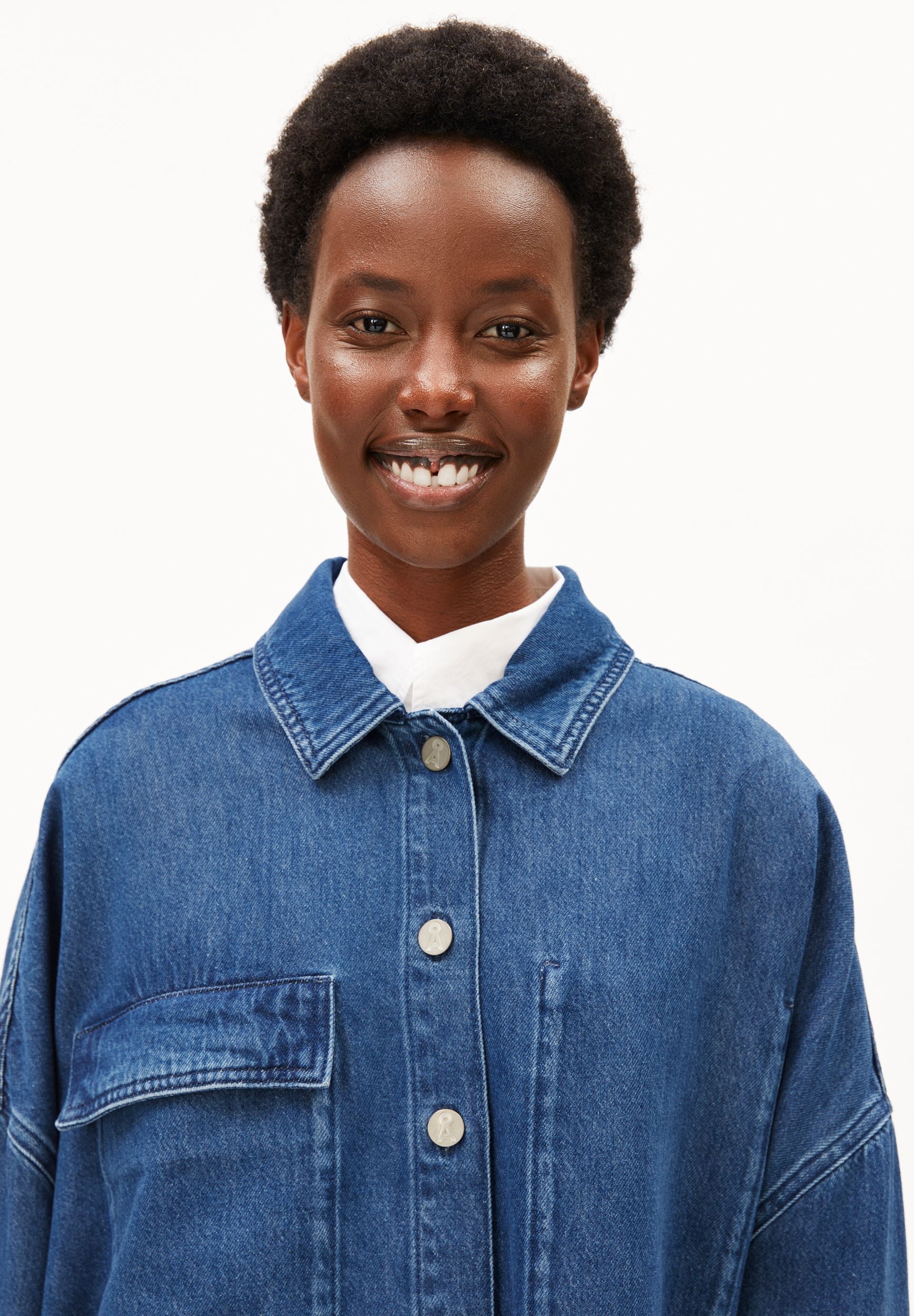 OVERSIZED DENIM BLOUSE | BRIGHT BLUE | CUTS