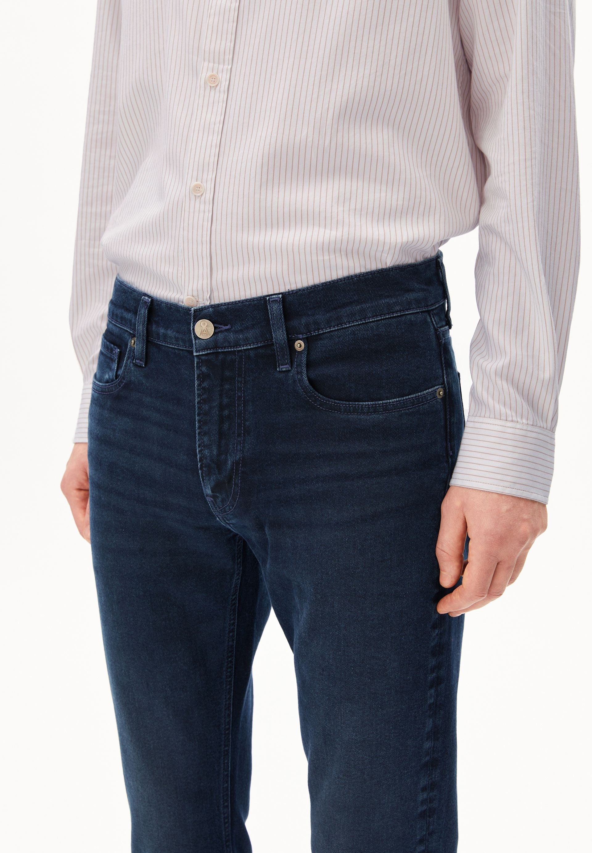IAAN SLIM JEANS | THONE | CUTS