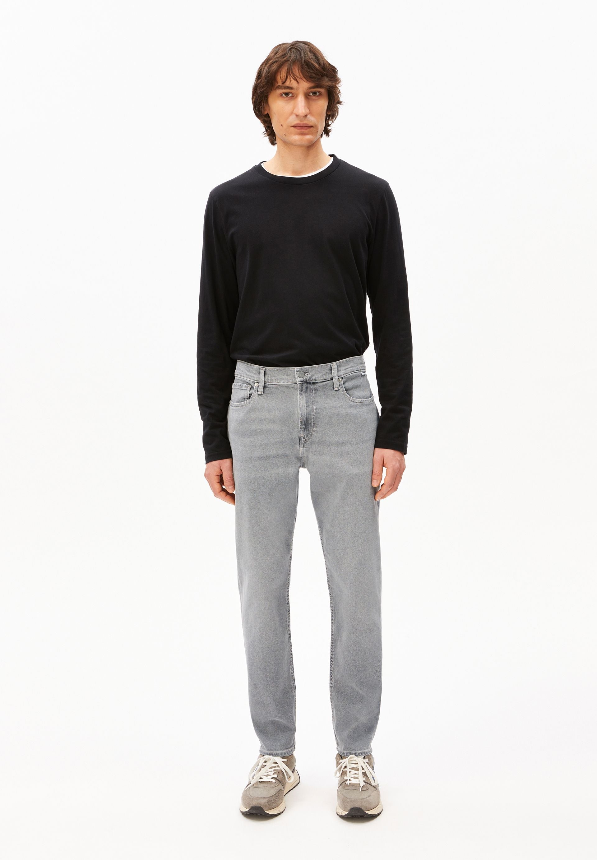 AARJO TARPA TAPERED JEANS | MAUNA | CUTS