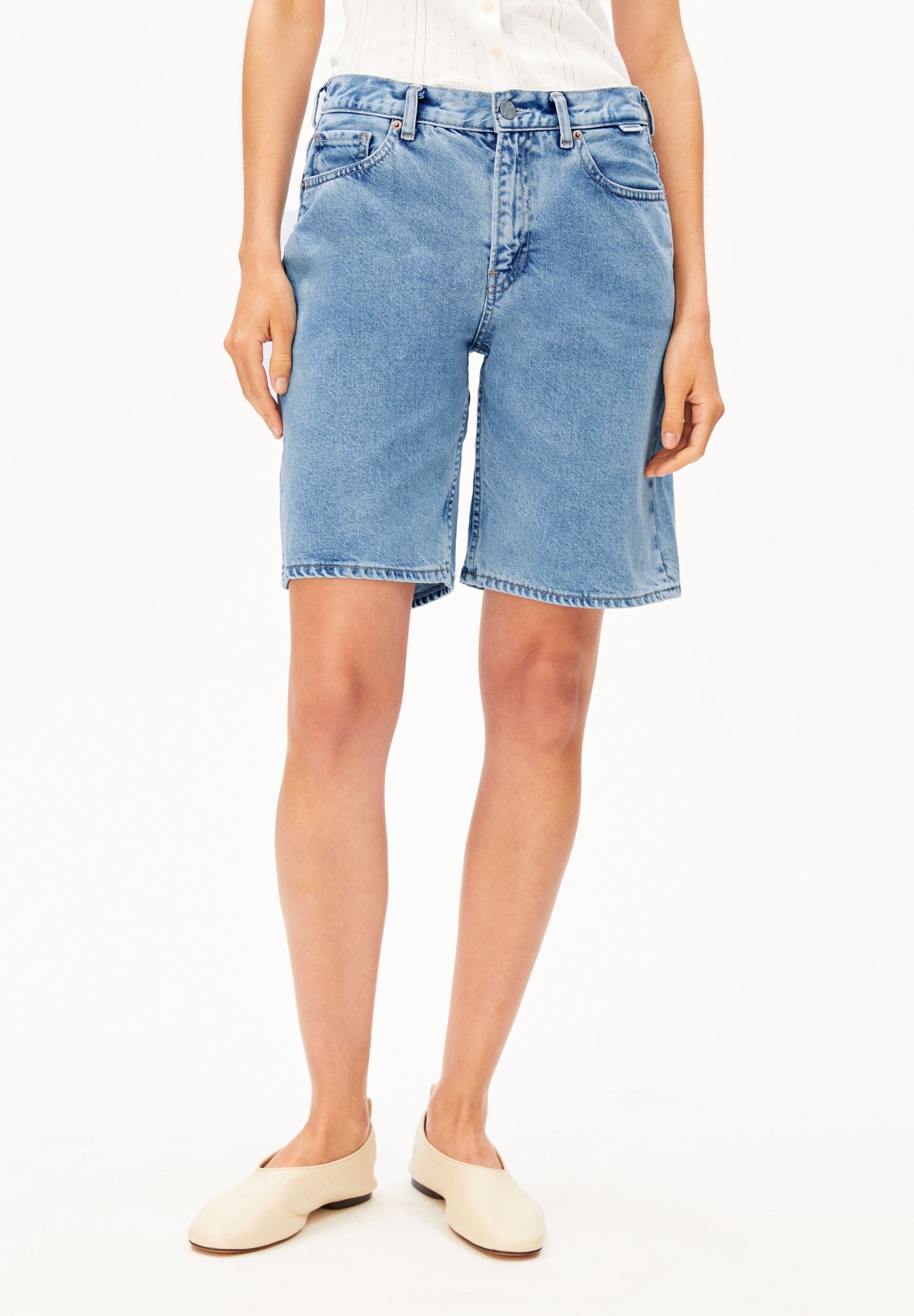 CCL - THALINAA DENIM SHORT | CUTS