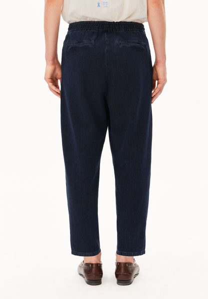 PULL-ON TAPERED JEANS | LOLITE | CUTS