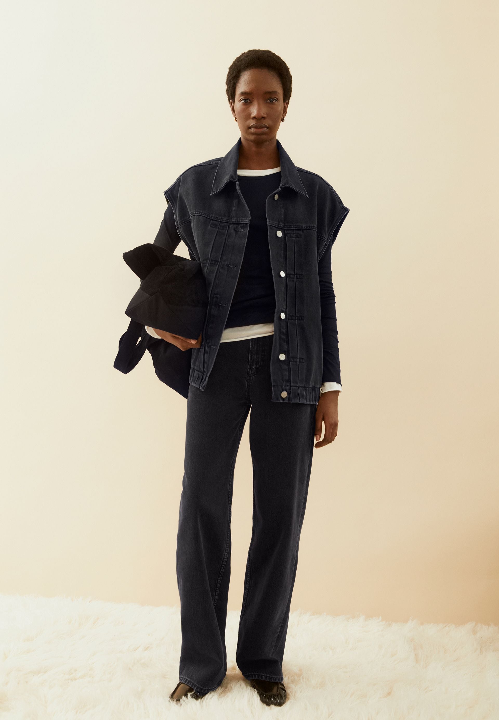 ENIJAA HIGH WAIST WIDE JEANS | EBONY BLACK | CUTS