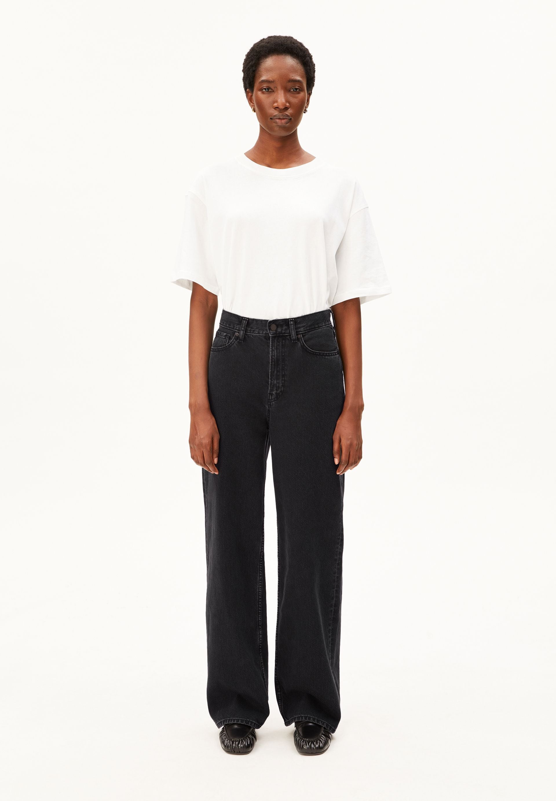 ENIJAA HIGH WAIST WIDE JEANS | EBONY BLACK | CUTS