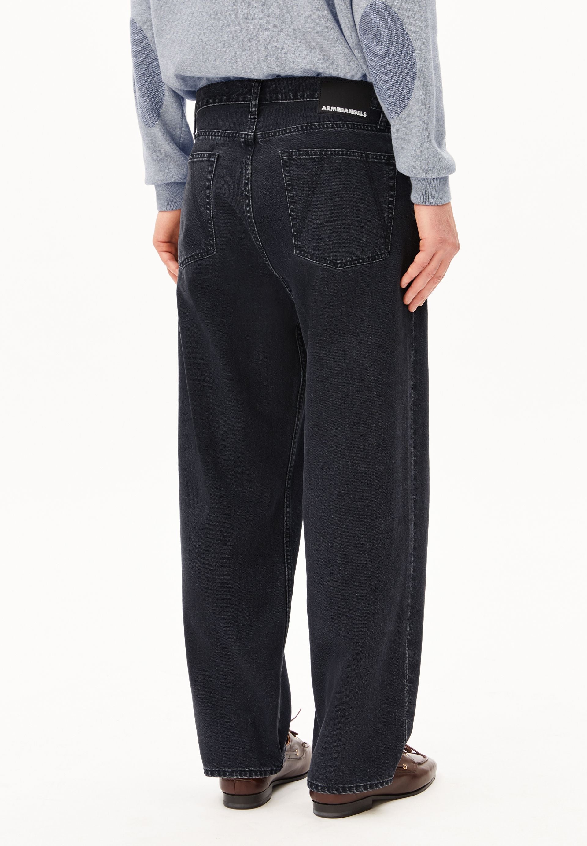 JAAMEO BAGGY JEANS | EBONY BLACK | CUTS