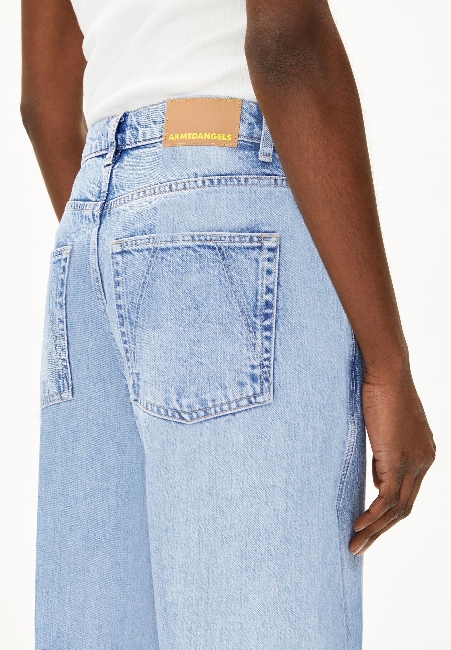 BAARLY HIGH WAIST BARREL JEANS | NOISE | CUTS