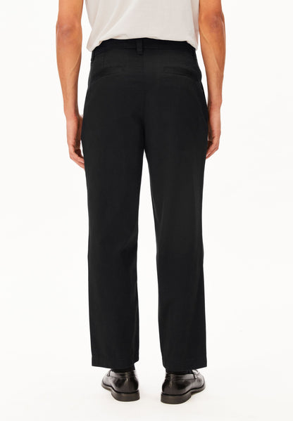 TAAMIR PLEATED CHINOS | BLACK | CUTS
